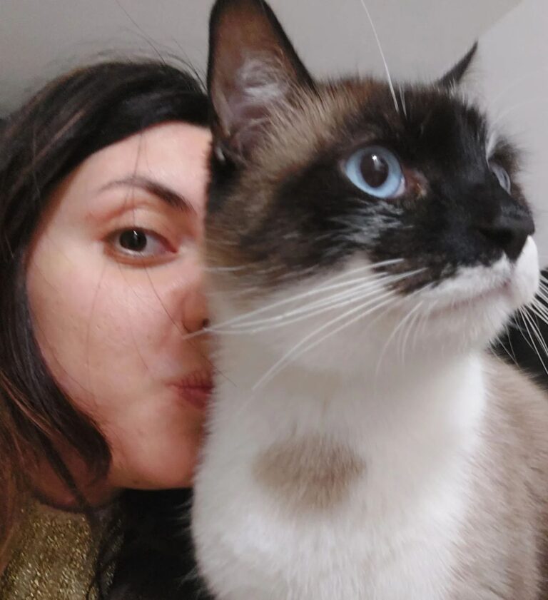 Elenia Consulente Relazione Felina 01 768x841